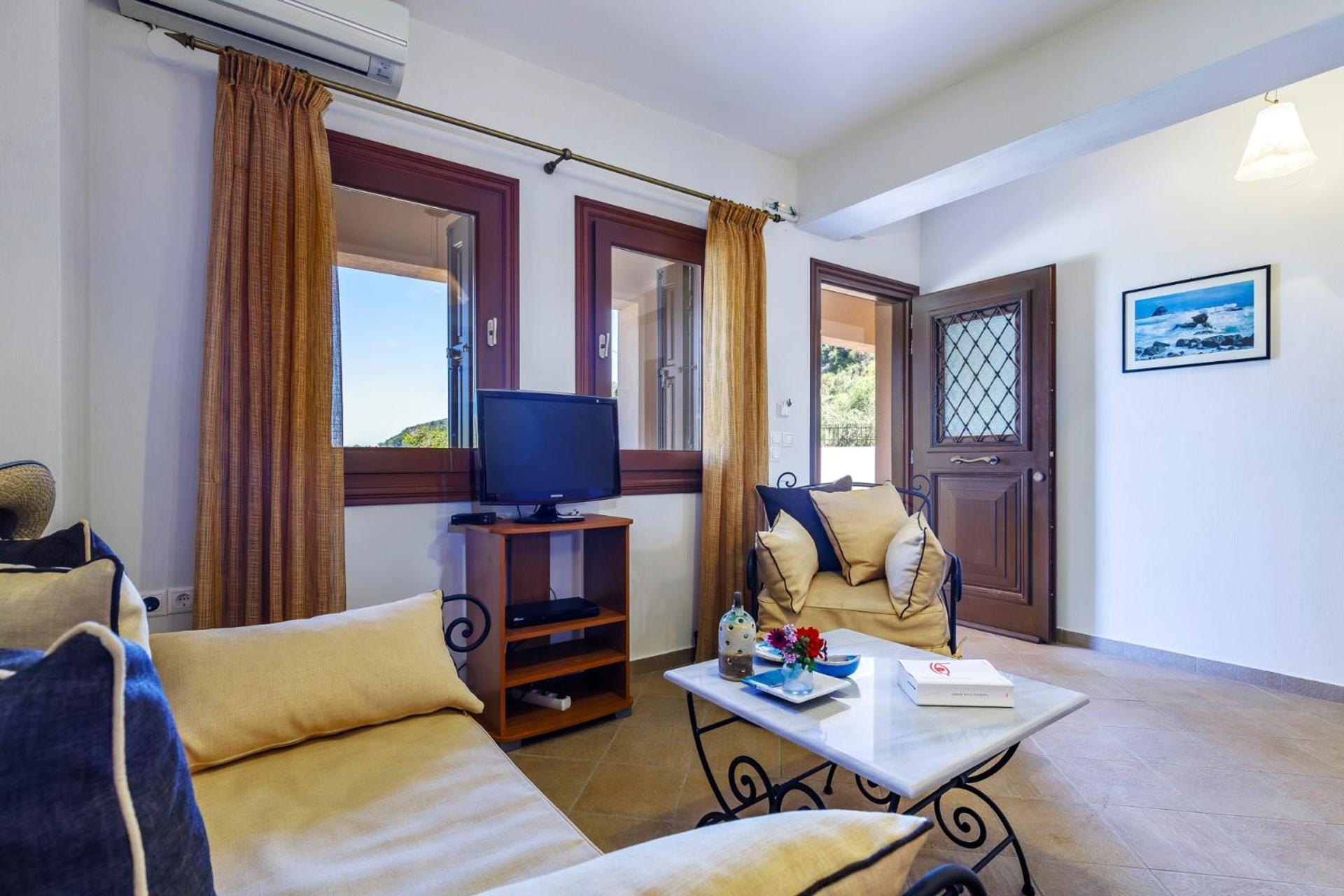 Naiades Superior Apartments In Skopelos With Sea View Close To The Town Екстериор снимка