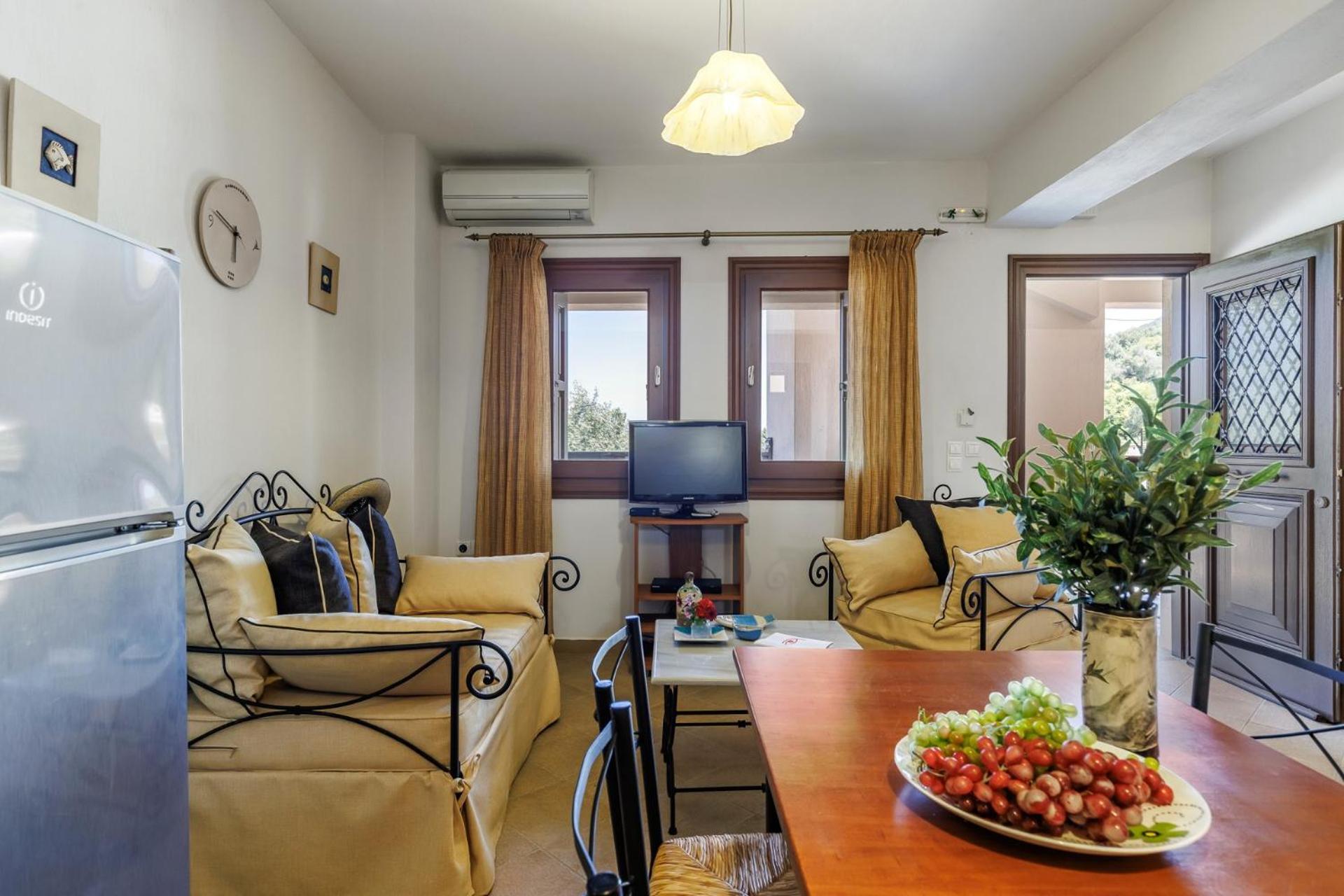 Naiades Superior Apartments In Skopelos With Sea View Close To The Town Екстериор снимка