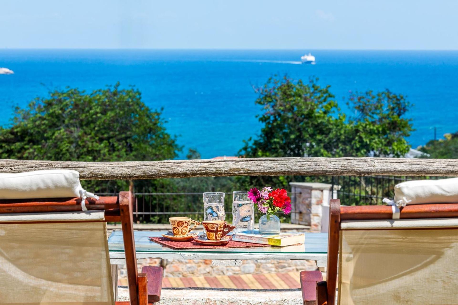Naiades Superior Apartments In Skopelos With Sea View Close To The Town Екстериор снимка