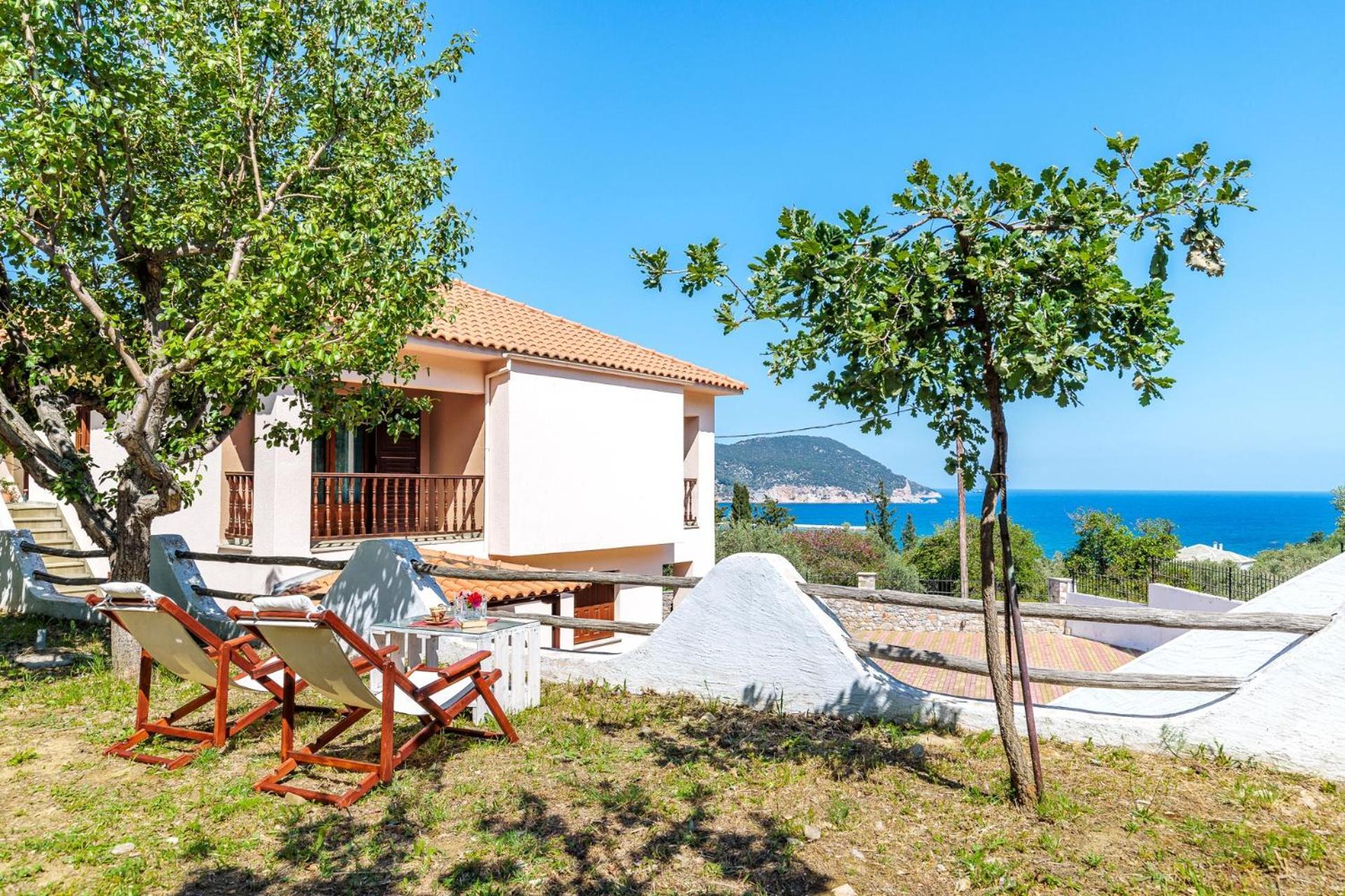 Naiades Superior Apartments In Skopelos With Sea View Close To The Town Екстериор снимка
