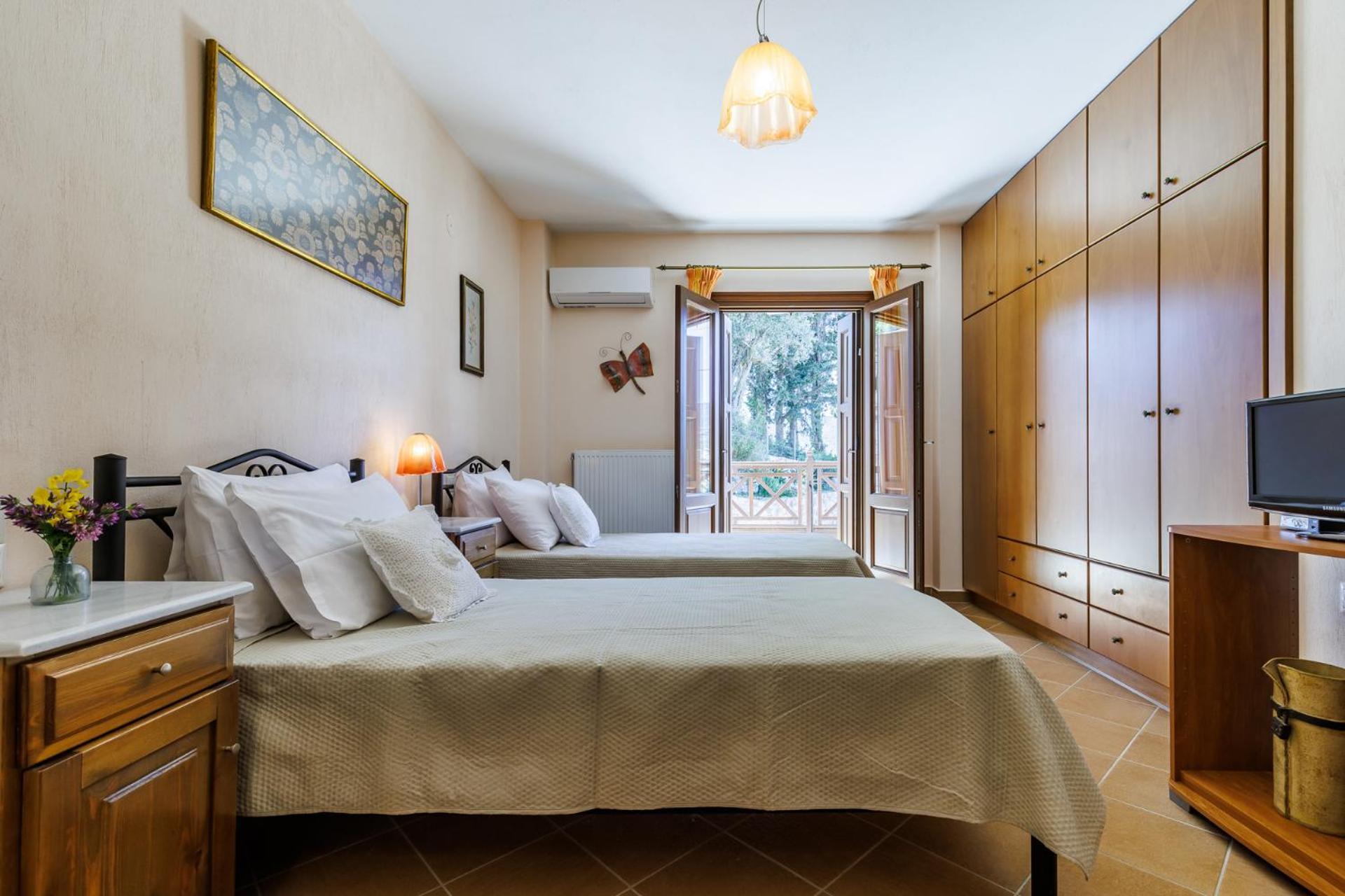 Naiades Superior Apartments In Skopelos With Sea View Close To The Town Екстериор снимка