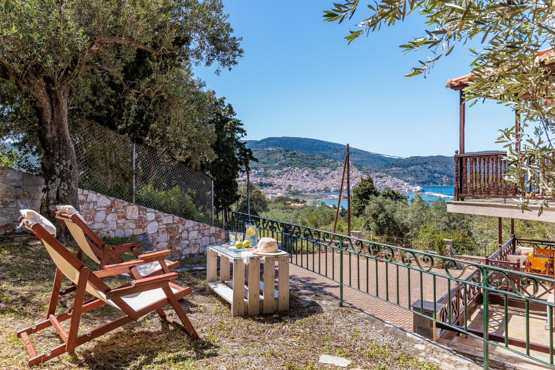 Naiades Superior Apartments In Skopelos With Sea View Close To The Town Екстериор снимка