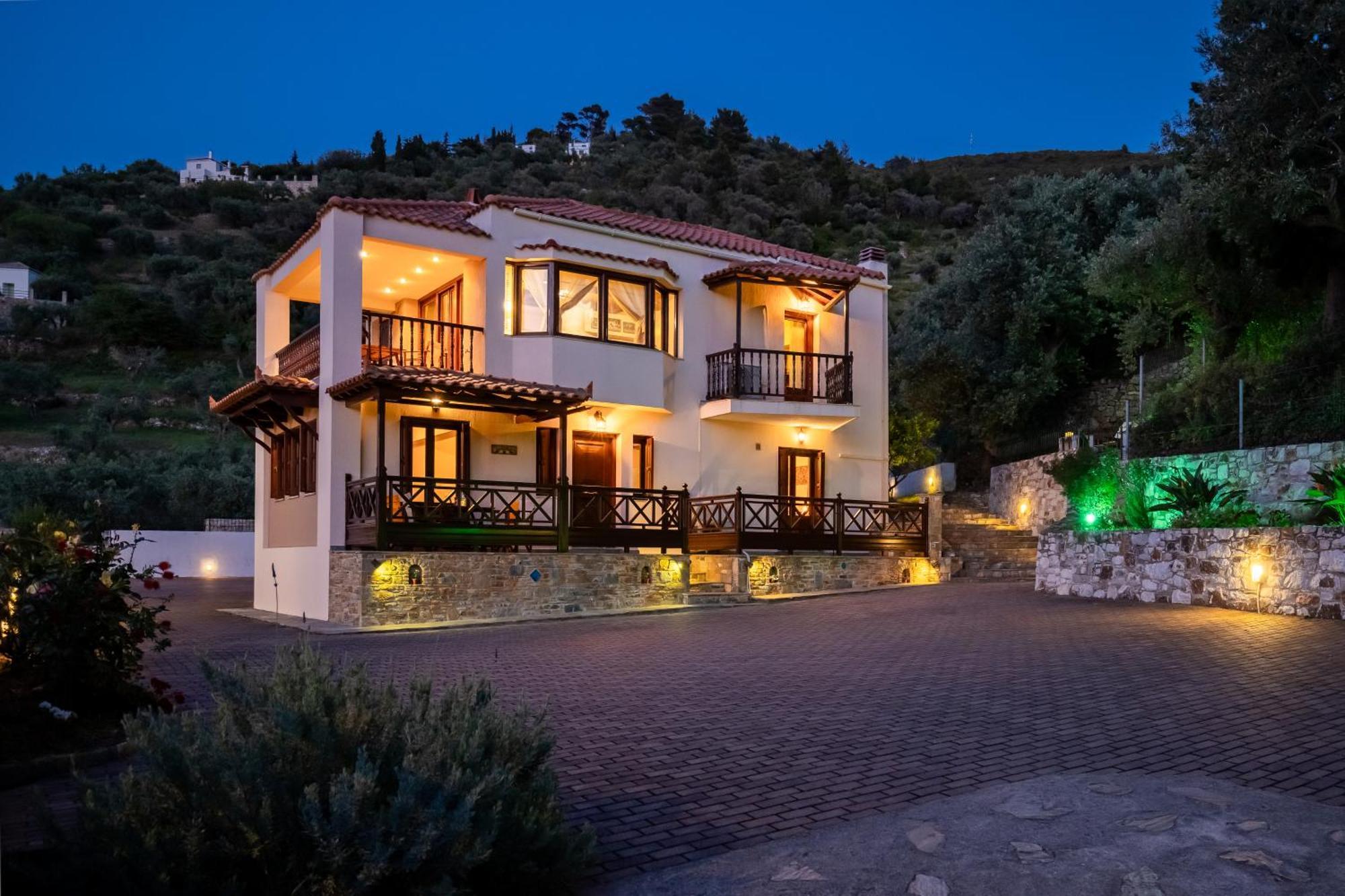 Naiades Superior Apartments In Skopelos With Sea View Close To The Town Екстериор снимка