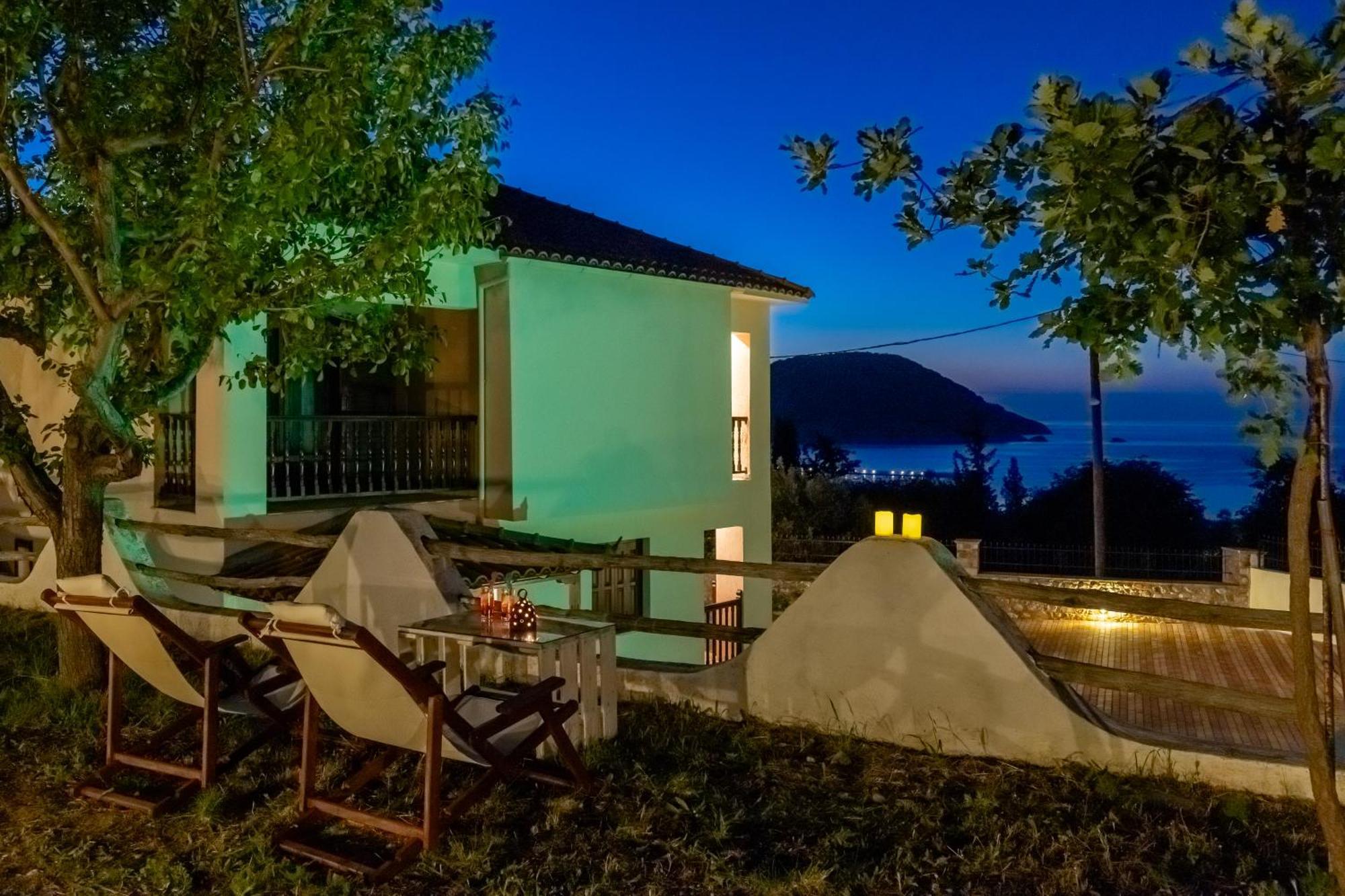 Naiades Superior Apartments In Skopelos With Sea View Close To The Town Екстериор снимка
